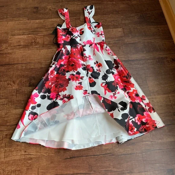 🇺🇸David Meister multicolored flowery cocktail dress